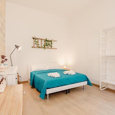 Convivo Apartment Palazzo Galateo Lecce Bagian luar foto