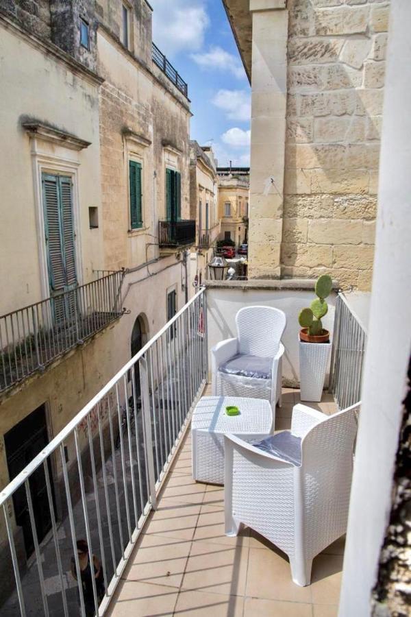 Convivo Apartment Palazzo Galateo Lecce Bagian luar foto