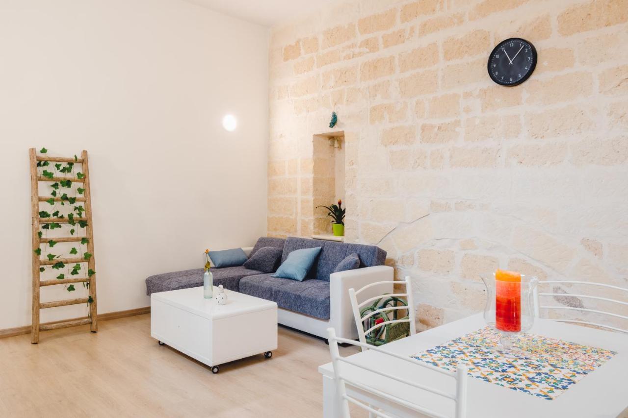 Convivo Apartment Palazzo Galateo Lecce Bagian luar foto
