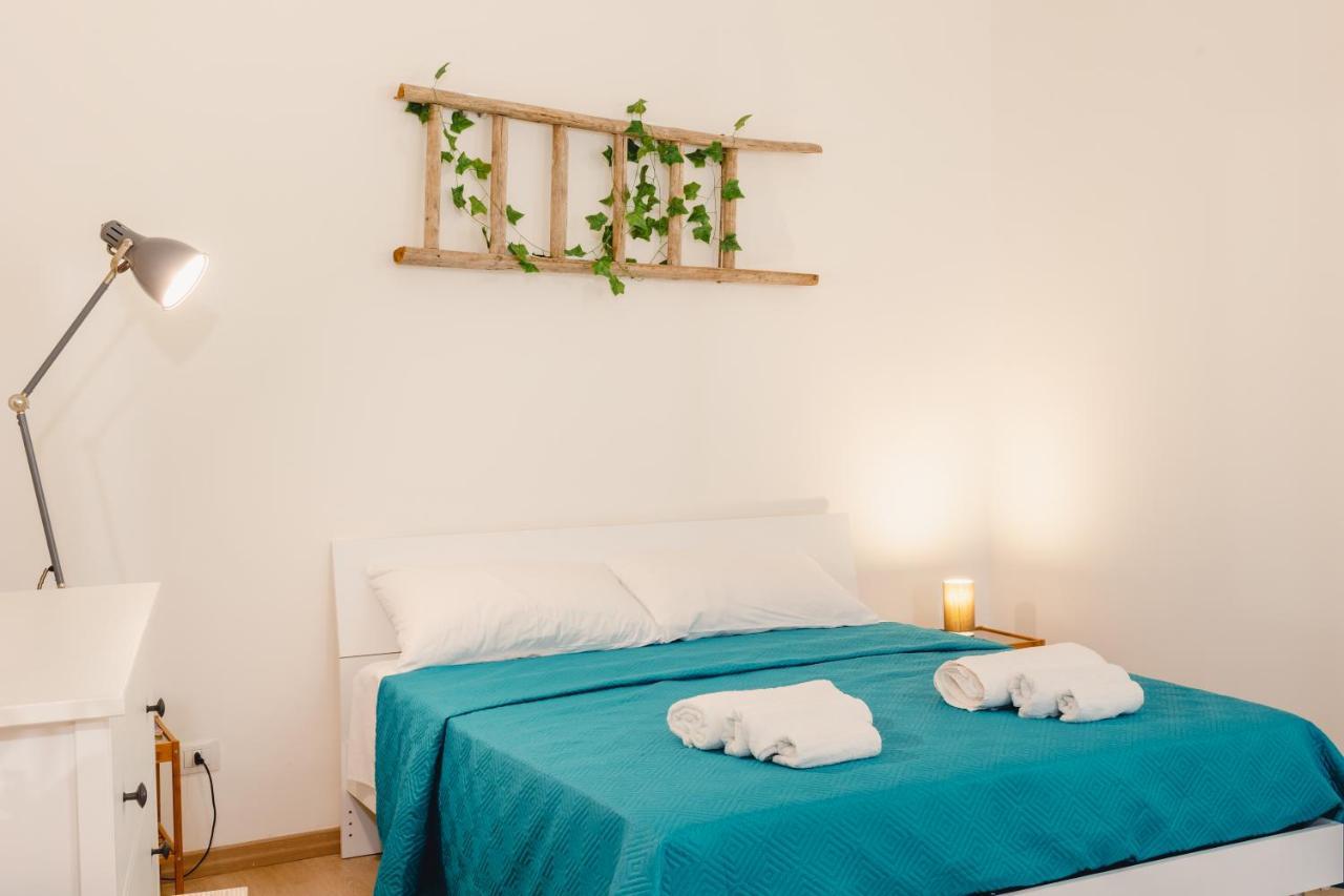 Convivo Apartment Palazzo Galateo Lecce Bagian luar foto