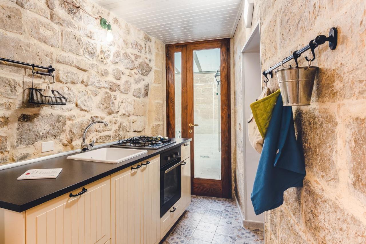 Convivo Apartment Palazzo Galateo Lecce Bagian luar foto