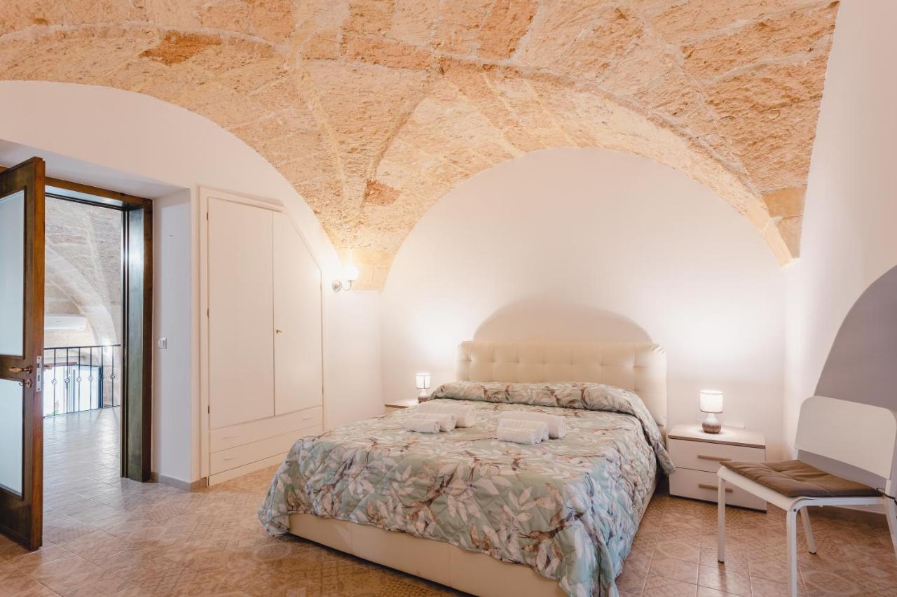 Convivo Apartment Palazzo Galateo Lecce Bagian luar foto