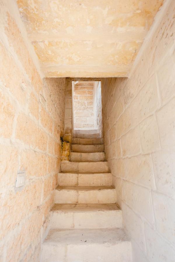 Convivo Apartment Palazzo Galateo Lecce Bagian luar foto