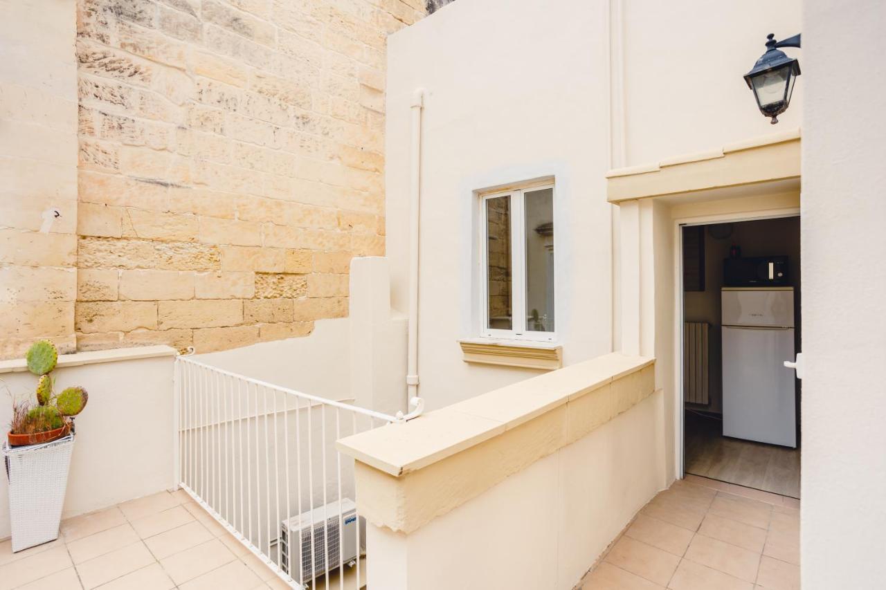 Convivo Apartment Palazzo Galateo Lecce Bagian luar foto