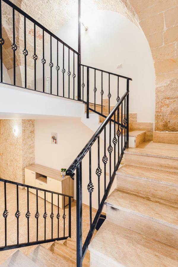Convivo Apartment Palazzo Galateo Lecce Bagian luar foto