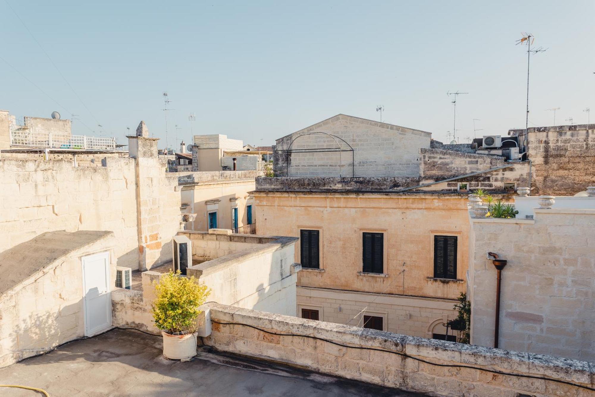 Convivo Apartment Palazzo Galateo Lecce Bagian luar foto